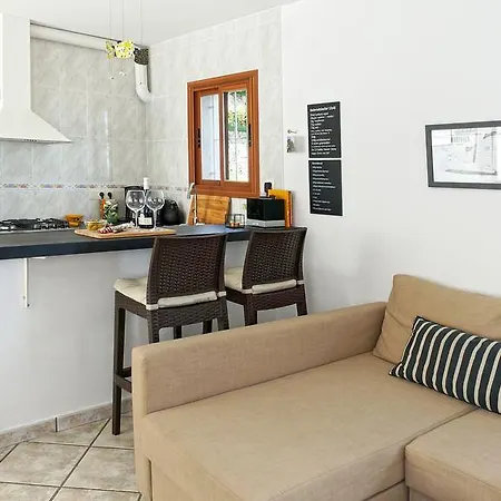 Casa Zebole 2 カルプ